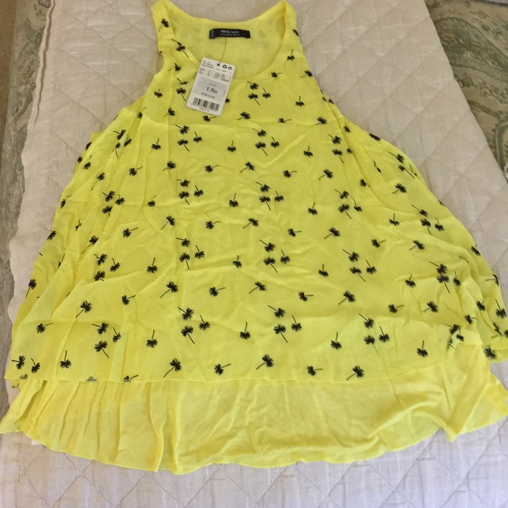 Ming Basics yellow Pom tree top new with tags